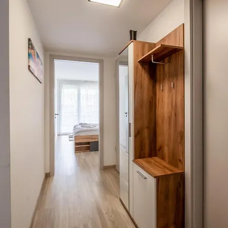 아파트 Myflat Silverbeach 112 *