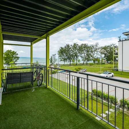 Apartman Myflat Silverbeach 112 *